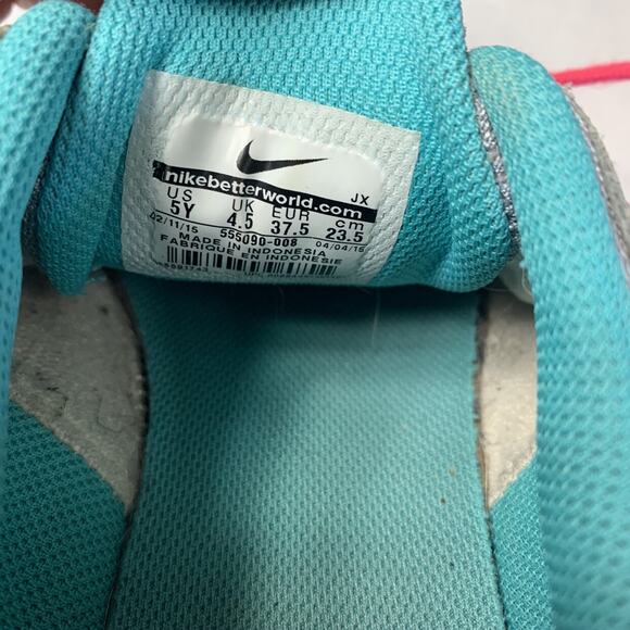 Nike Kids Revolution‎ Low Top Sneaker Running Shoe Lace Up Athletic Grey Pink 5 - Picture 6 of 7